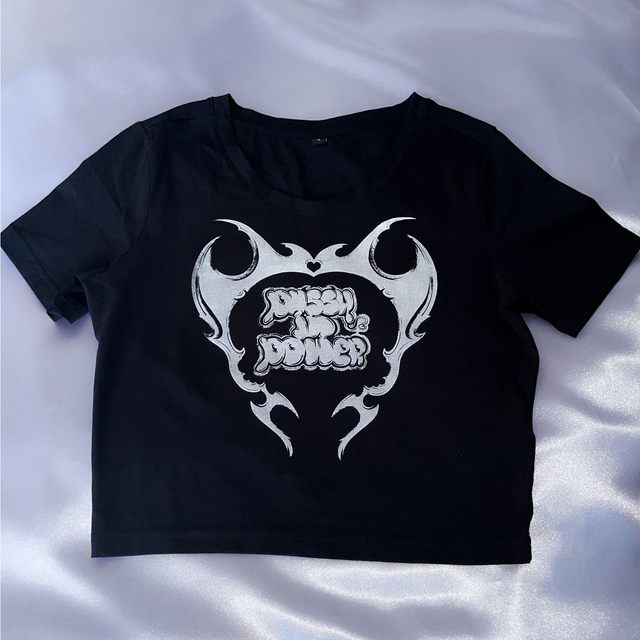 PUSSY IN POWER| BRILLI BRILLI | CROP TOP 