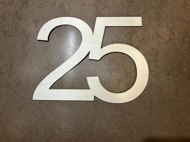 🔢 Chiffres en Bois Découpés – Format XL Personnalisable pour vos événements 🎉🪵max L40xH35