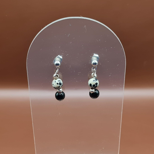 Puces Jaspe dalmatien - onyx