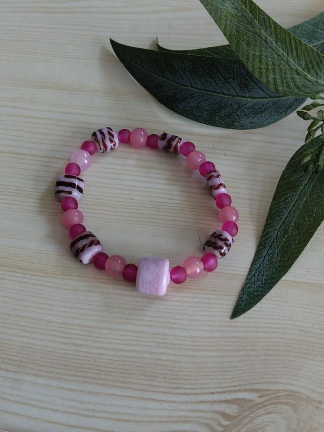 Beach vibes glass bracelet 