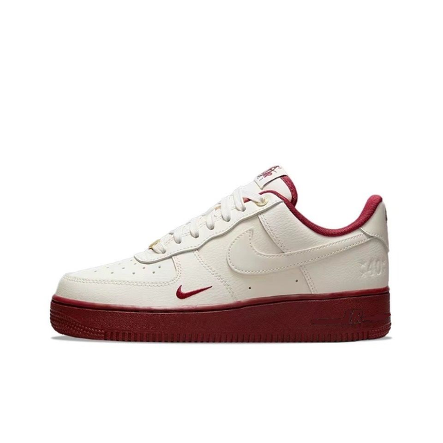 Nike Air Force 1 (Vendu sans la boîte )