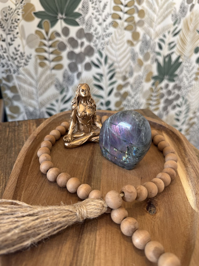 Labradorite polie 211g