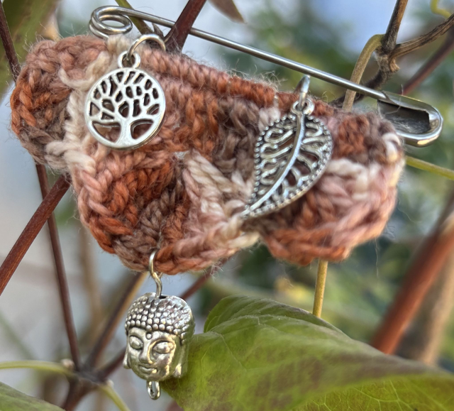 Broche - Zen