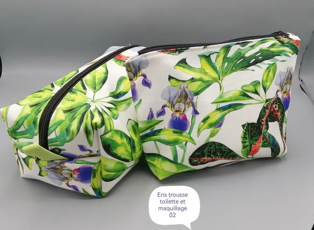 Ens trousse toilette et maquillage 02
