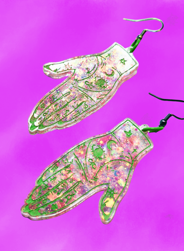 Fate Lines, ennustavat korvakorut