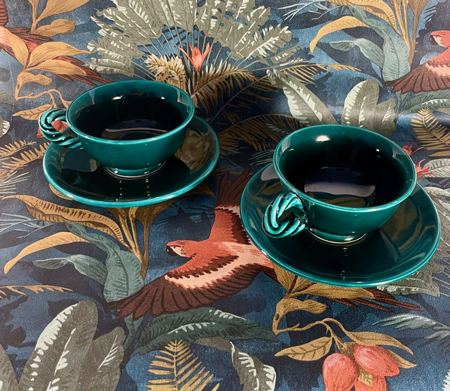 Paire de tasses et soucoupes