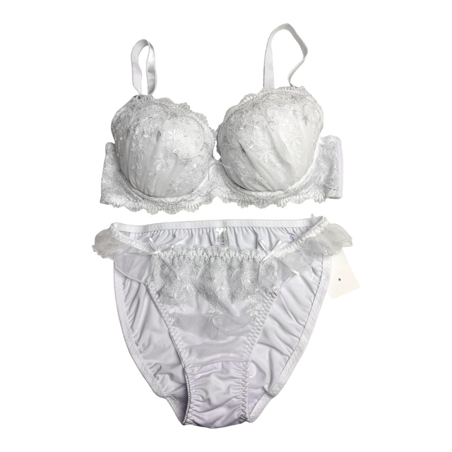 White + silver embroidered Japanese Bra + Underwear Set UK 32B 