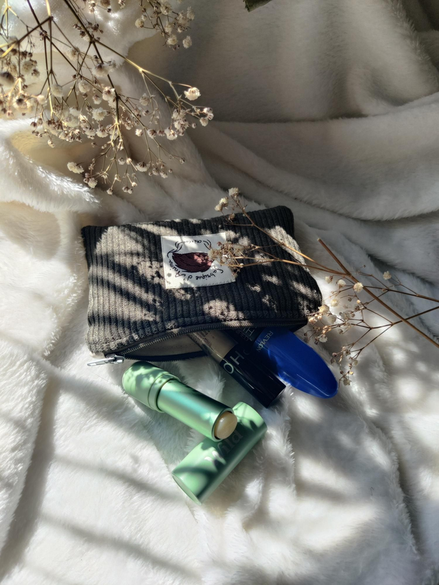 Petite pochette / porte monnaie "vert"