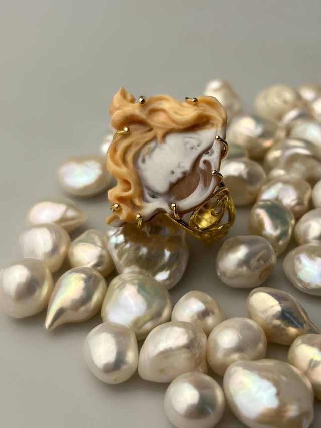 Anello Cammeo Dama dell&#039;Alba