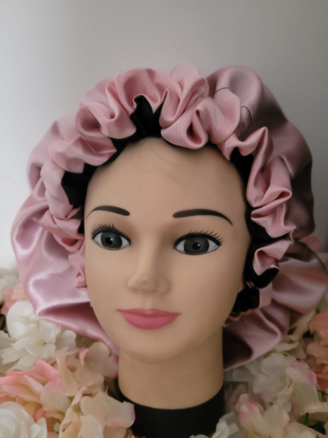 Bonnet en satin américain réversible Rose & Noir | Protection cheveux nuit | Anti-frisottis | Tailles S, M, L | Double face fait main