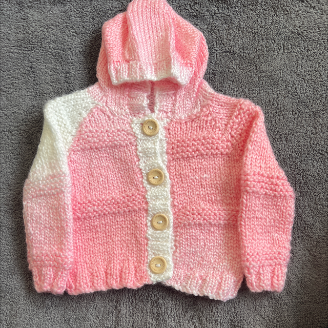 Pink & white chunky hooded cardigan 3-6months
