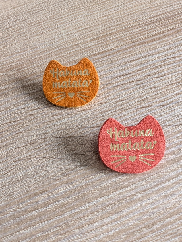 Broche Hakuna matata