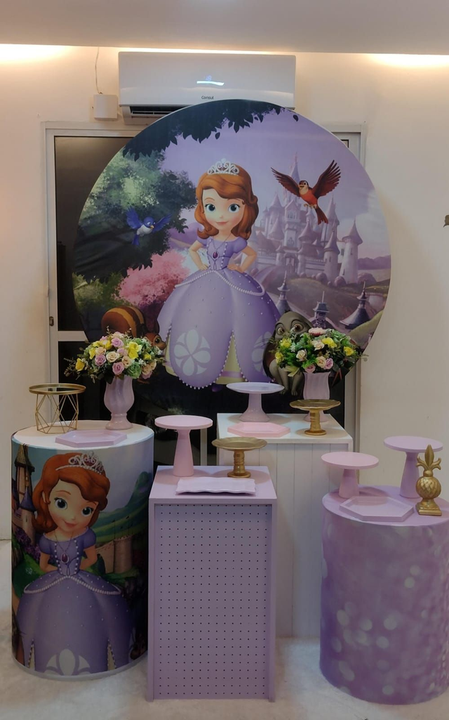 KIT PRINCESA SOFIA- LOCAÇÃO