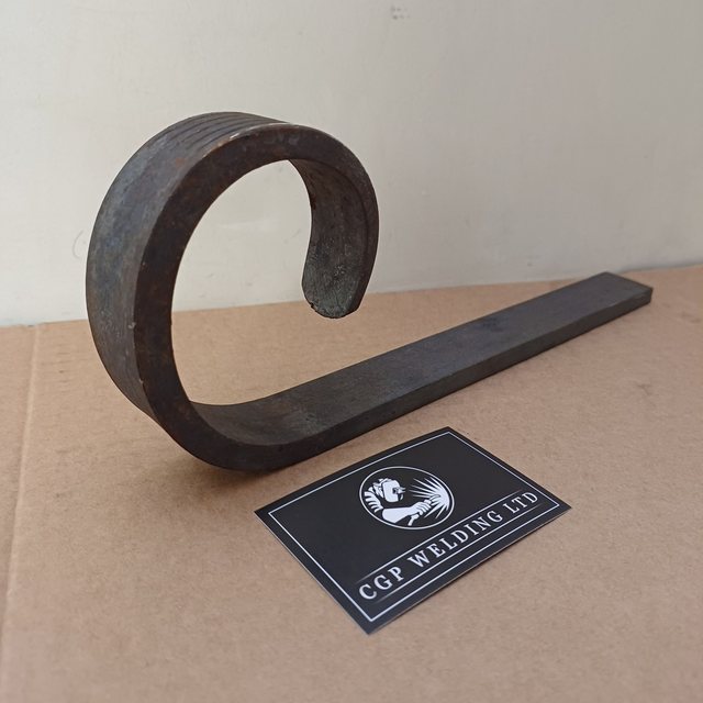 30mm x 10mm Forged Gate Crook Plain Bar