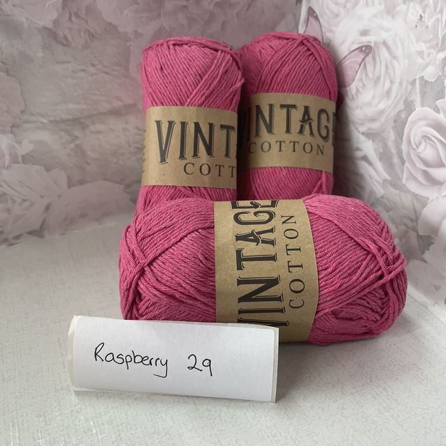 Vintage cotton DK Pinks