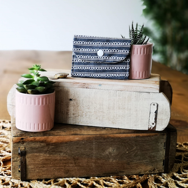 Card Wallet - Black Lines