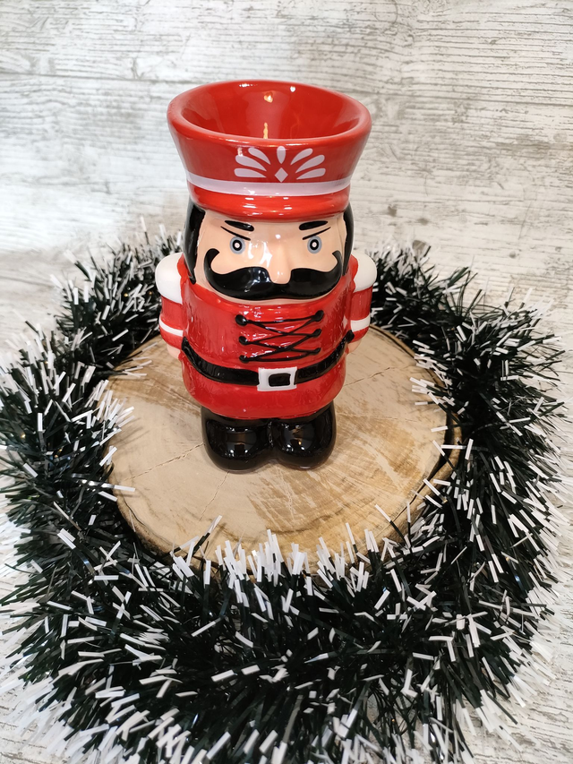 Nutcracker Burner Red
