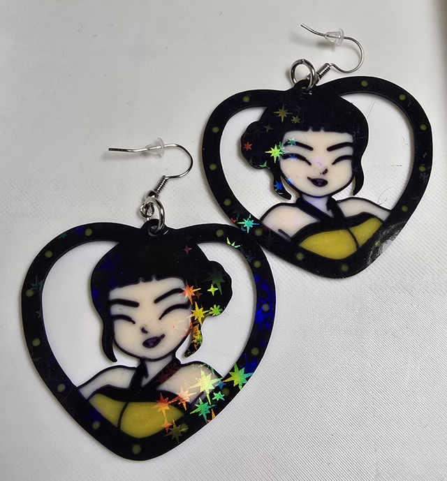 Boucles d'oreilles Kpop Demon Hunters Zoey