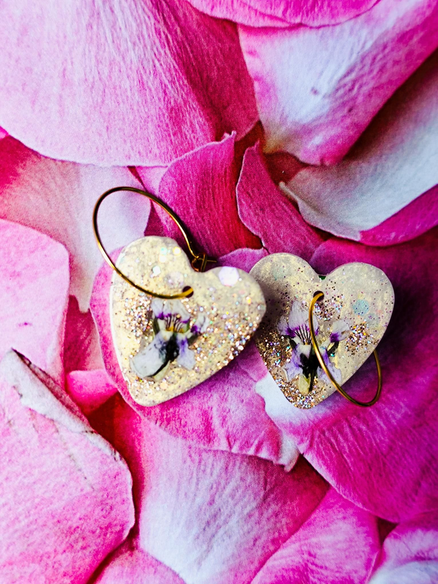 Boucles d&#039;oreilles créoles cœur &quot;Poésie suspendue&quot;