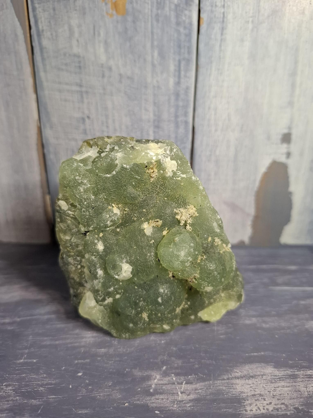 Prehnite Free-form 
