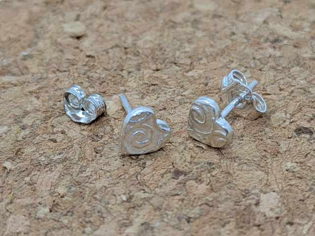 Medium Heart Earrings