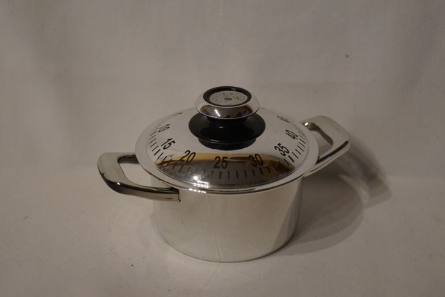 Küchenuhr "Topf"