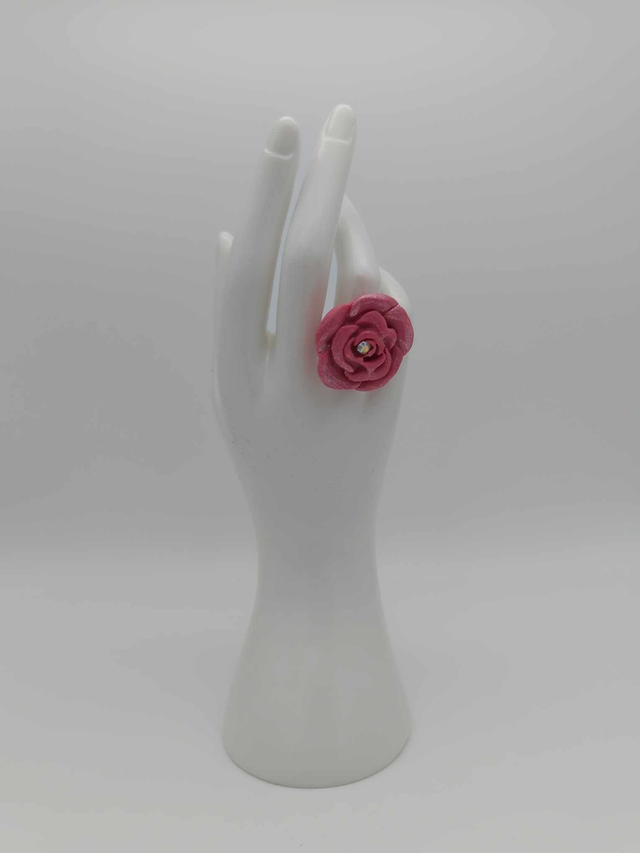 Bague en porcelaine froide Grande rose avec strass
