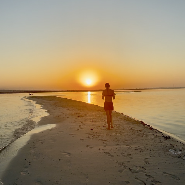Speed boat private sunset