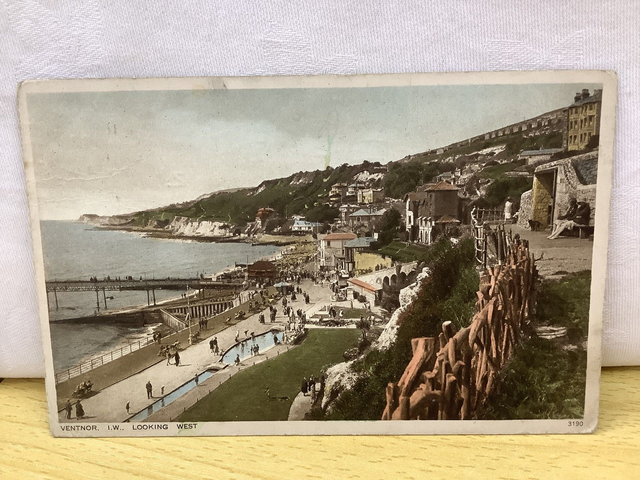 Ventnor. Isle of Wight, Looking West, Posted 1932 W.J.Nigh vintage postcard. Our Ref No. R796 £2.50