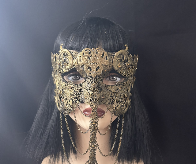 Miranda mask