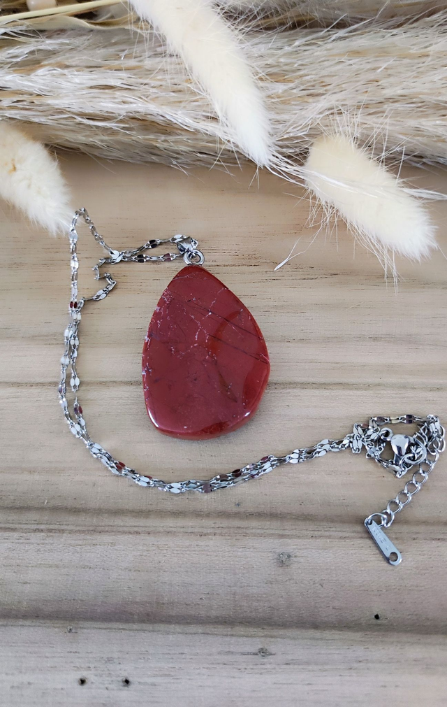 Pendentif "Isis" Jaspe rouge