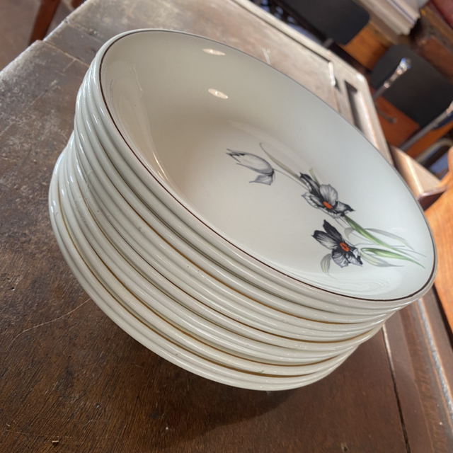 assiettes Tulipe Ceranord