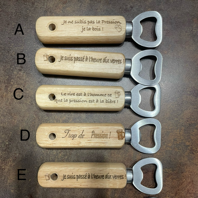 Décapsuleur manche en bois