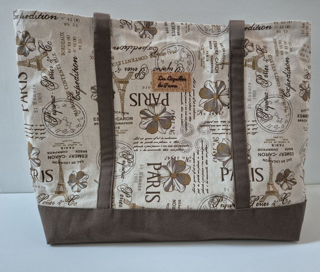 Sac lin Tour Eiffel marron Modèle Monique 