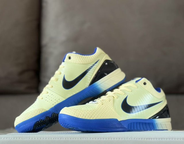 NIKE KOBE 4 PROTRO FCB