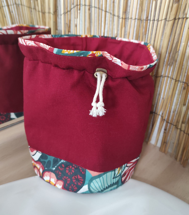 Trousse de toilette/maquillage en forme de bourse