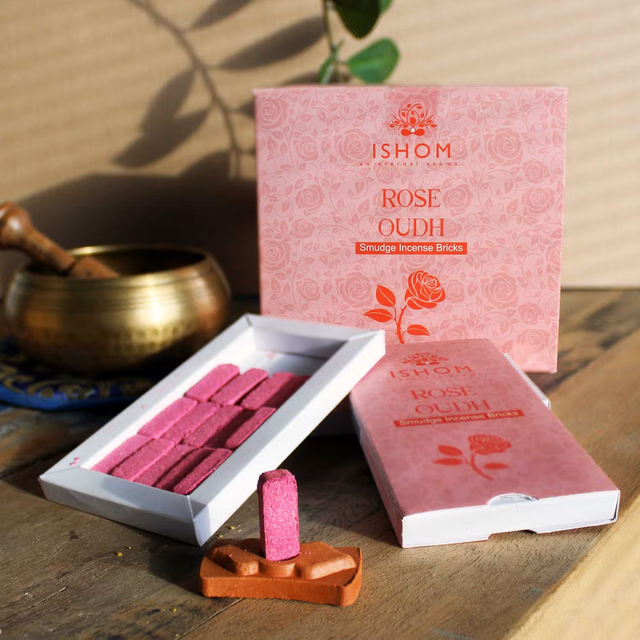 Pack of 15 natural incense smudge bricks & burner- Rose wood