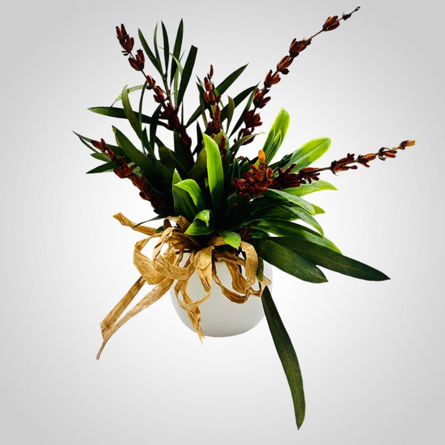 Mini Arreglo Floral "Naturae" | Detalle Rústico con Rafia (15 cm)