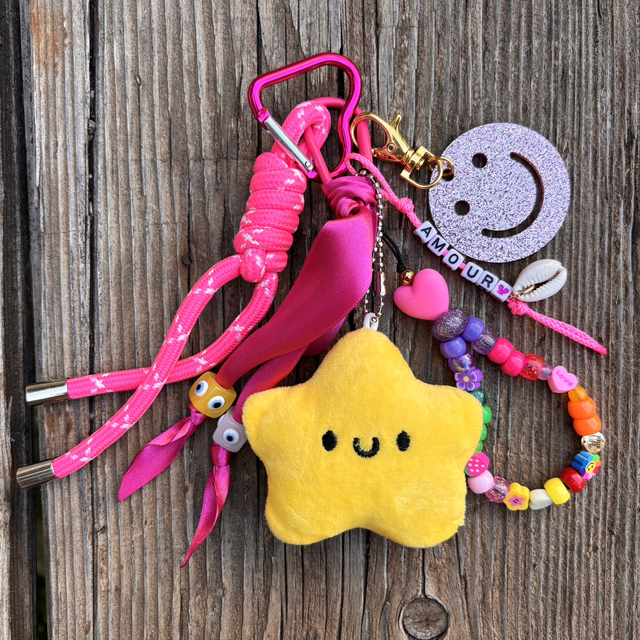 Grigri de Sac Big Smiley rose AMOUR