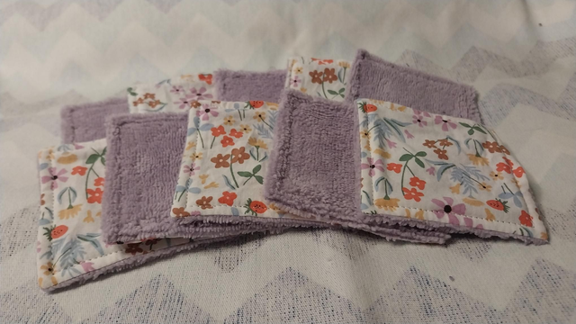 Cotons démaquillants fleur lavables en éponge bambou