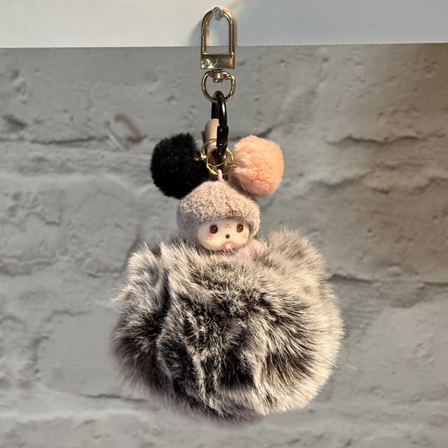 Monchichi figure Pom Pom keychain