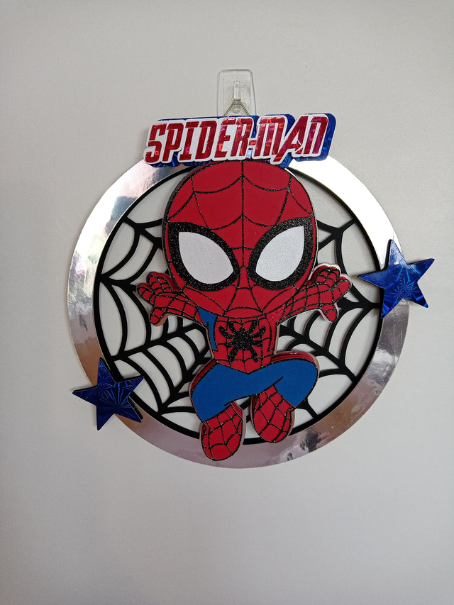 Couronne décorative murale Spiderman