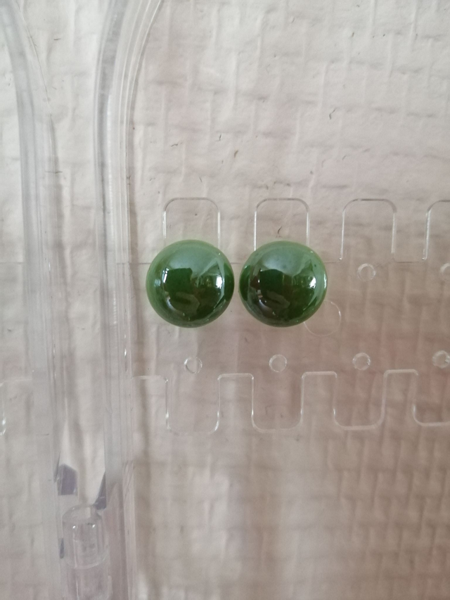 Puce d'oreille "Éclat de nature"  (1 cm)