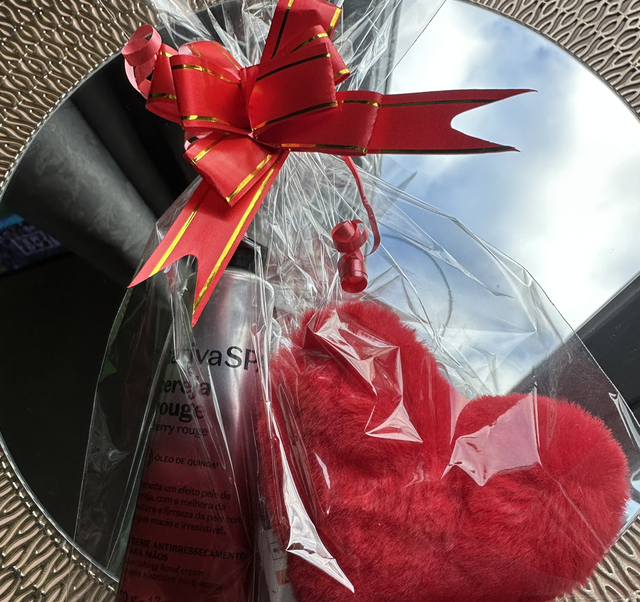 V-Day ❤️ Cherry Rouge Hand Cream