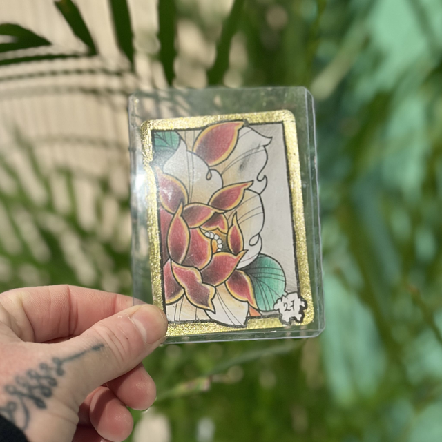 Red Pivoine (gold)- N°27