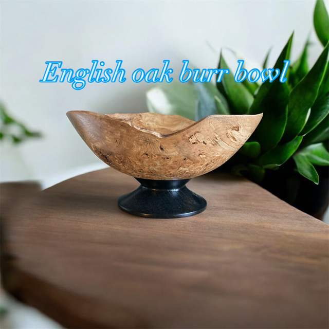 English oat burr footed bowl 