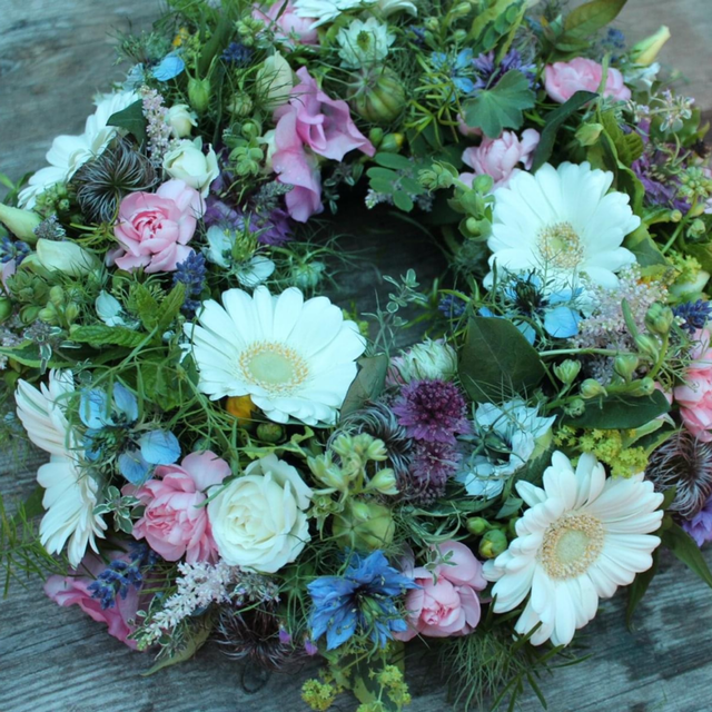Pretty Wreath 