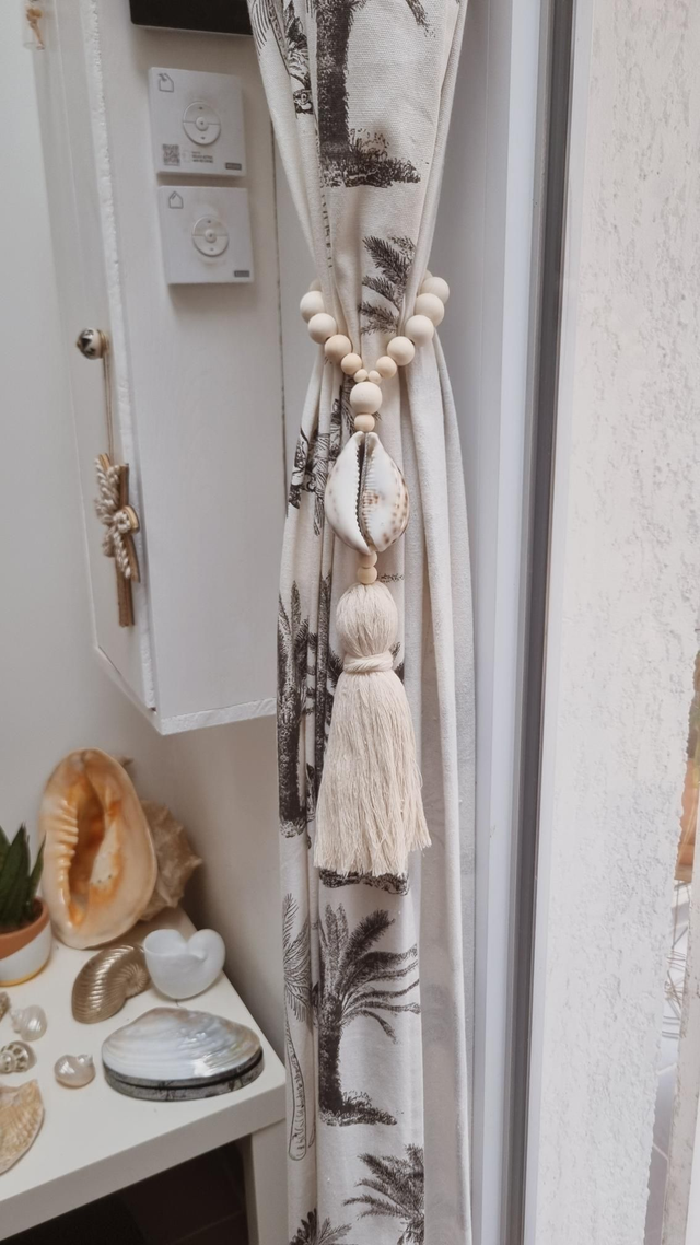 Embrasse tigris - pompon beige 