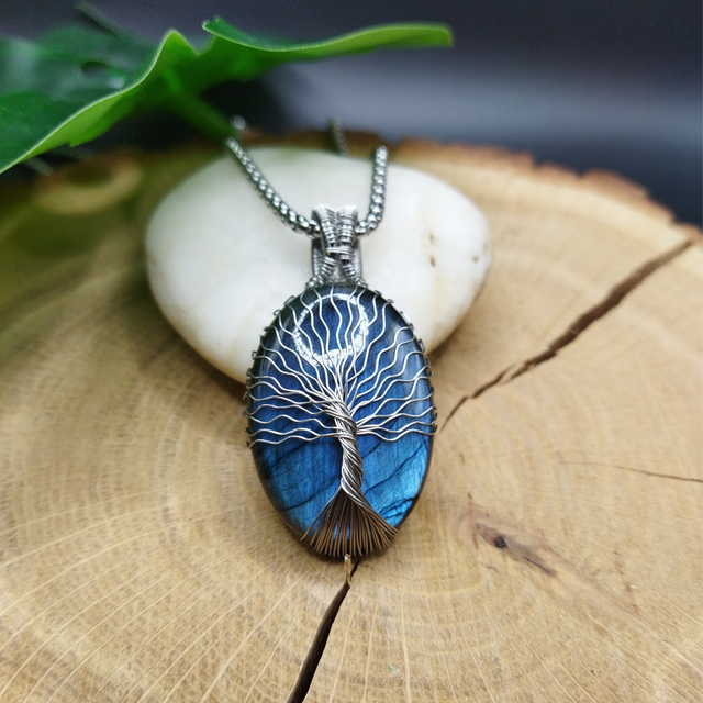 Pendentif Arbre de vie Labradorite bleue