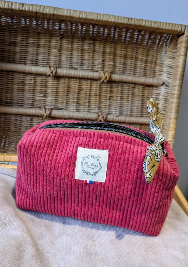 Trousse en velours 